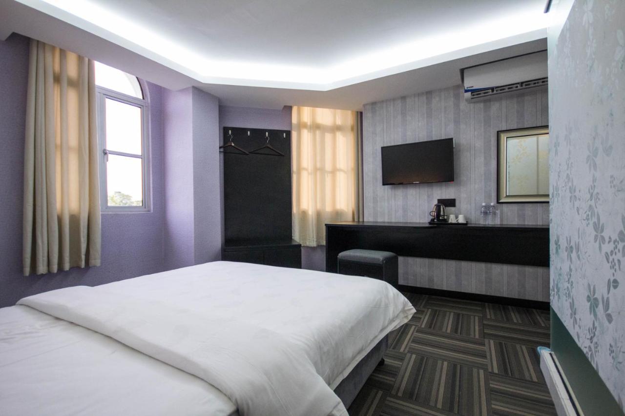 S Hotel Seberang Jaya Exteriör bild