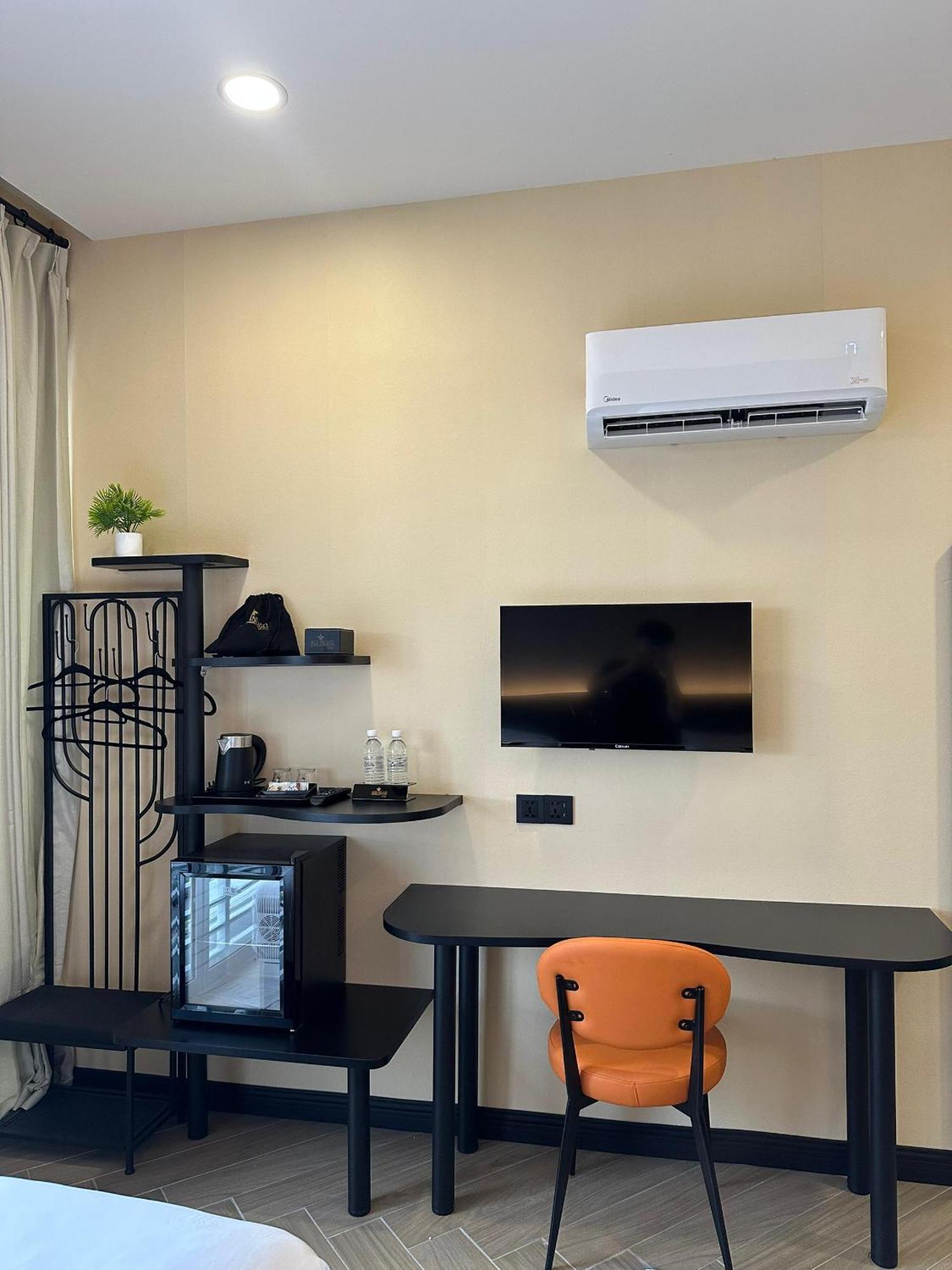 S Hotel Seberang Jaya Exteriör bild